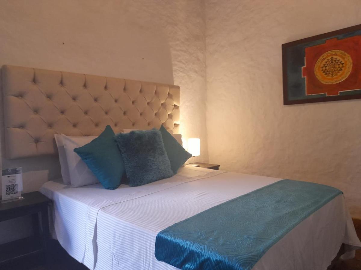 Hotel Santos De Piedra - Maranatha バリチャラ エクステリア 写真
