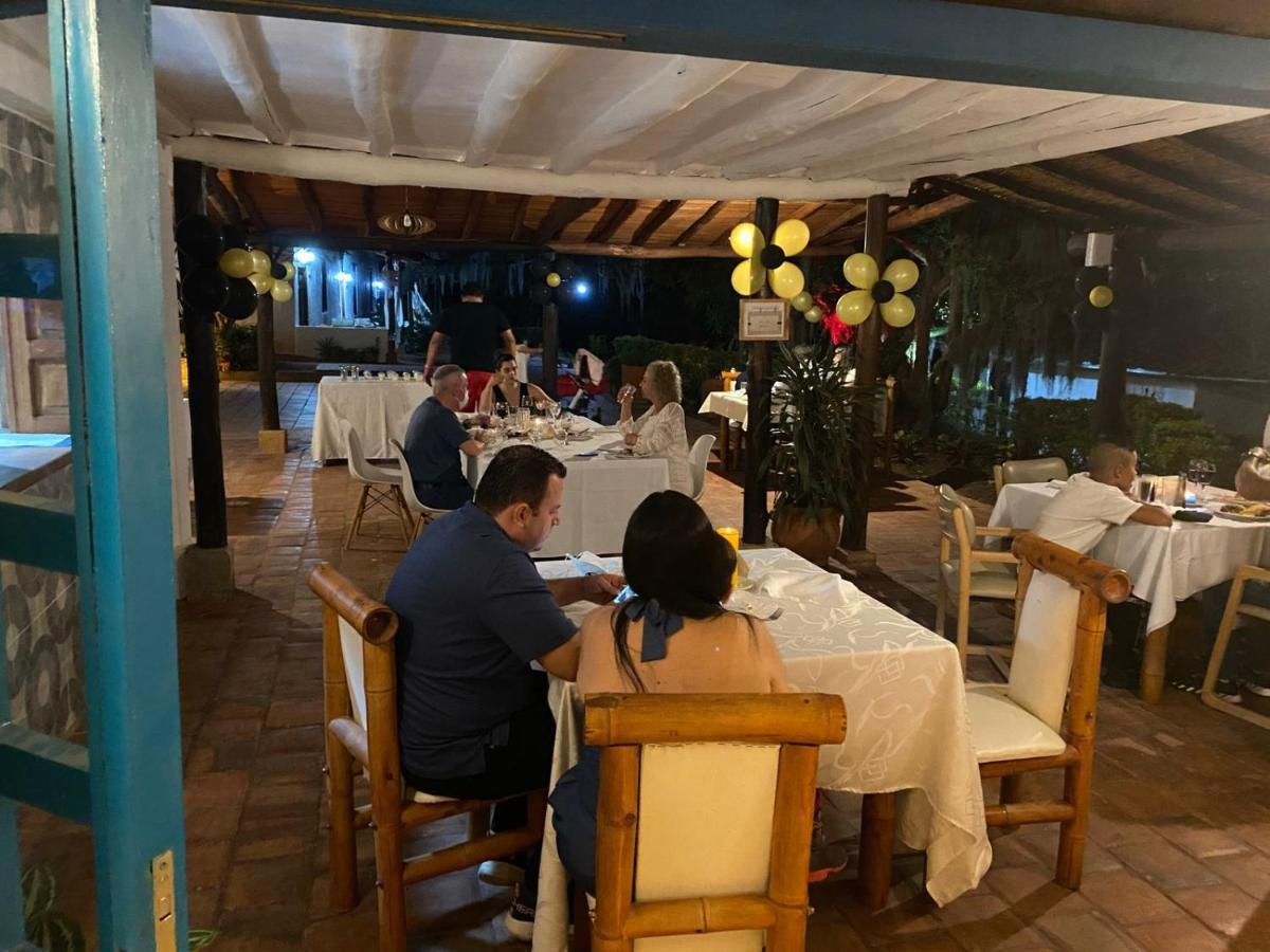 Hotel Santos De Piedra - Maranatha バリチャラ エクステリア 写真